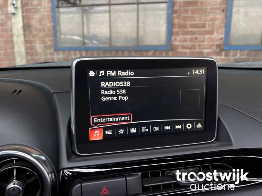 Fiat 124 Spider 1.4 M-Air T Lusso 140hp 2017, R-501-RF