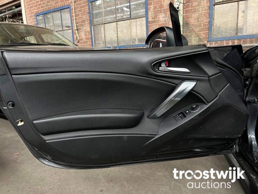 Fiat 124 Spider 1.4 M-Air T Lusso 140hp 2017, R-501-RF