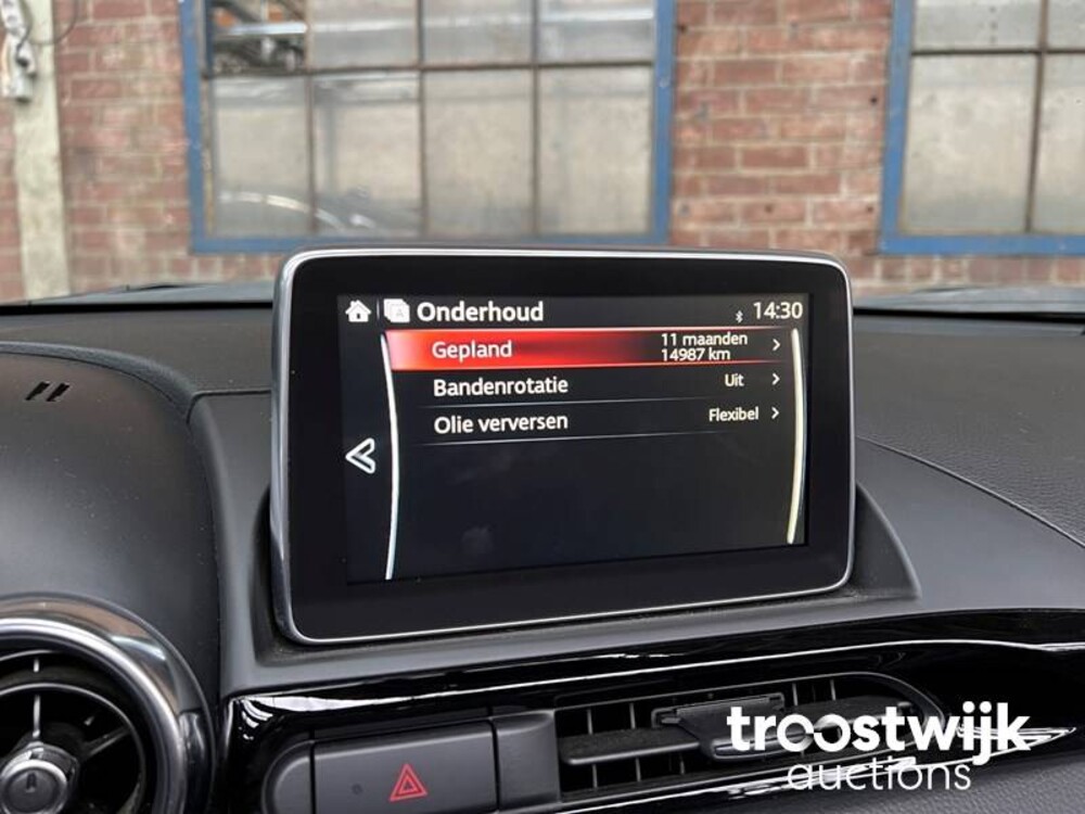 Fiat 124 Spider 1.4 M-Air T Lusso 140hp 2017, R-501-RF