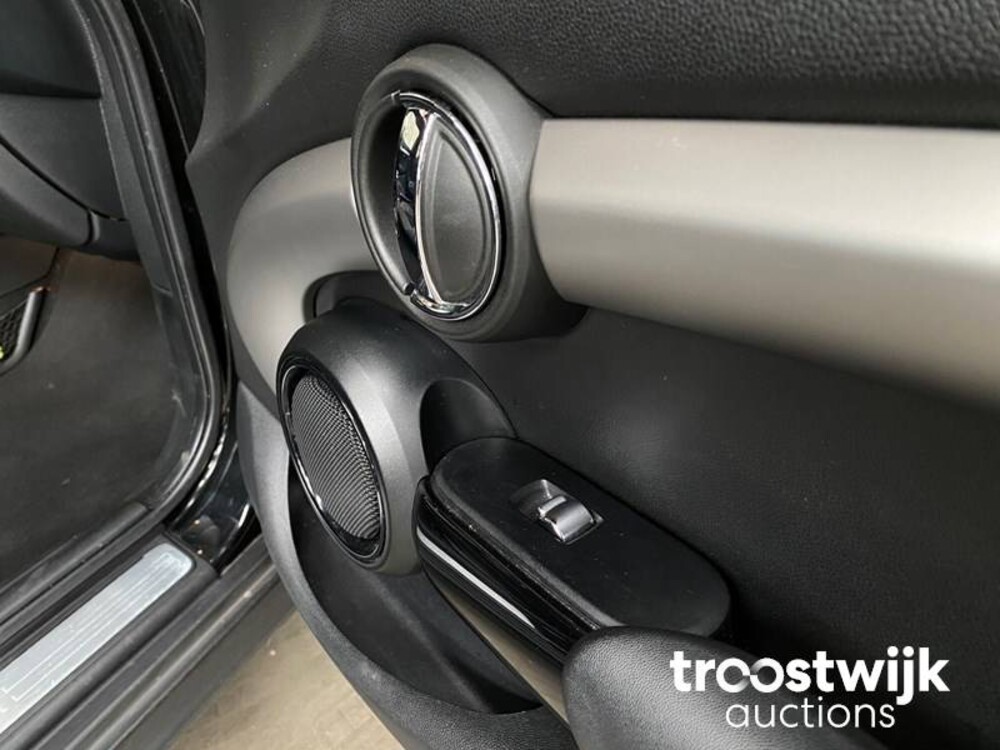 Mini Cooper D Chili Serious Business 116pk 2015, KK-834-N