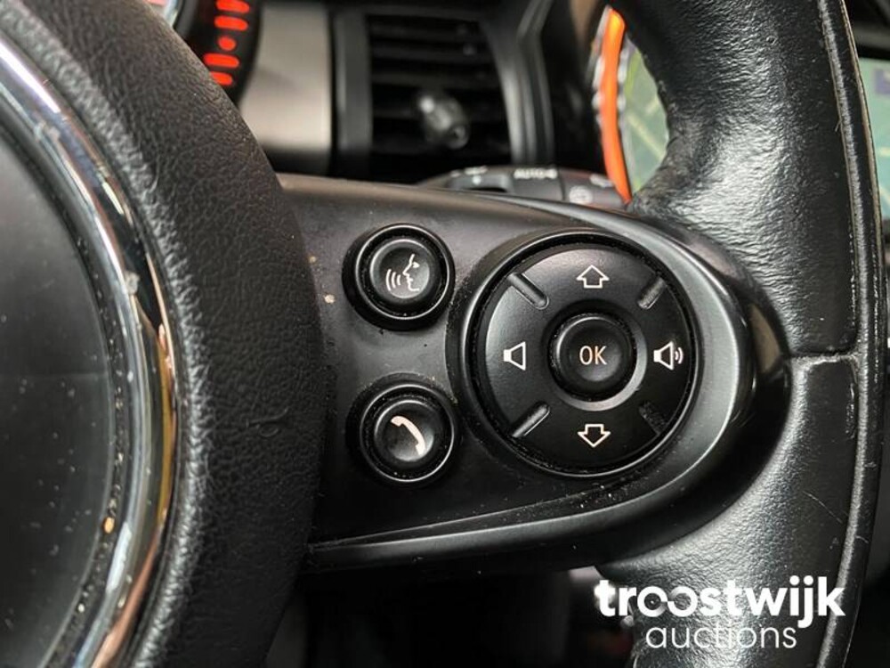 Mini Cooper D Chili Serious Business 116pk 2015, KK-834-N