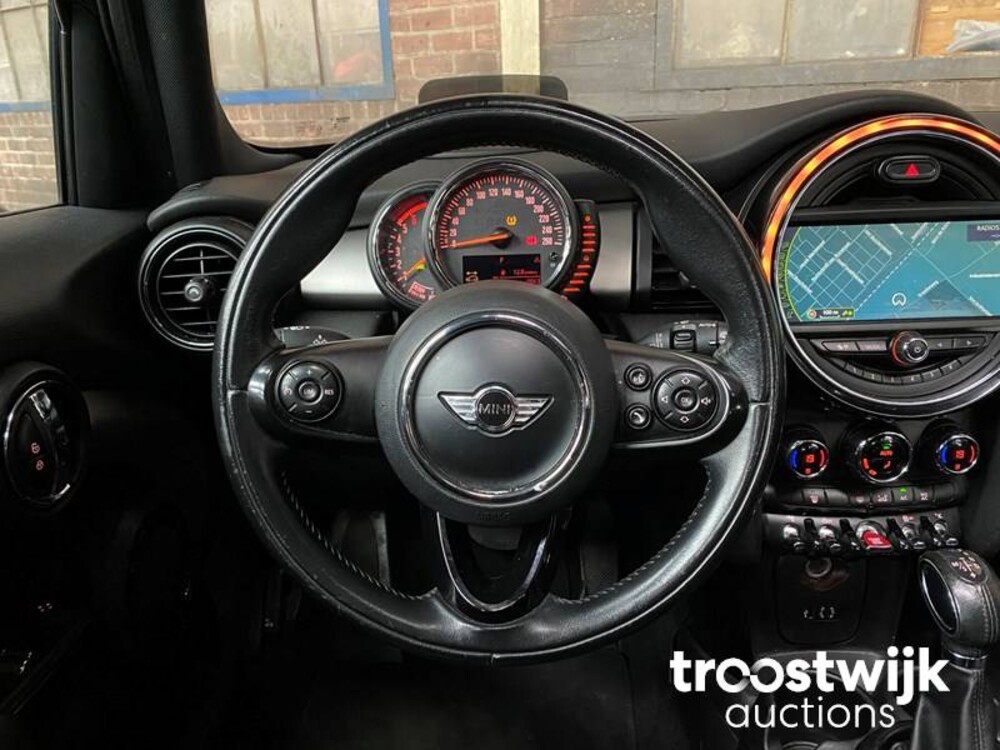 Mini Cooper D Chili Serious Business 116pk 2015, KK-834-N