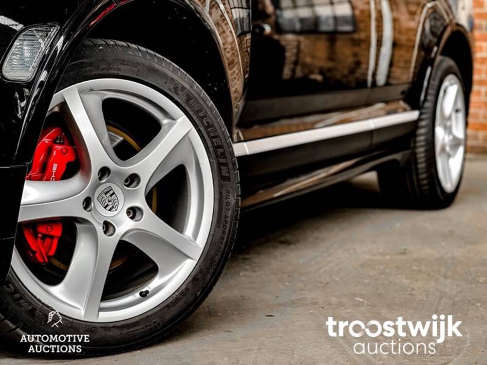 Porsche Cayenne Turbo 4.5 V8 450hp 2006 -Youngtimer-