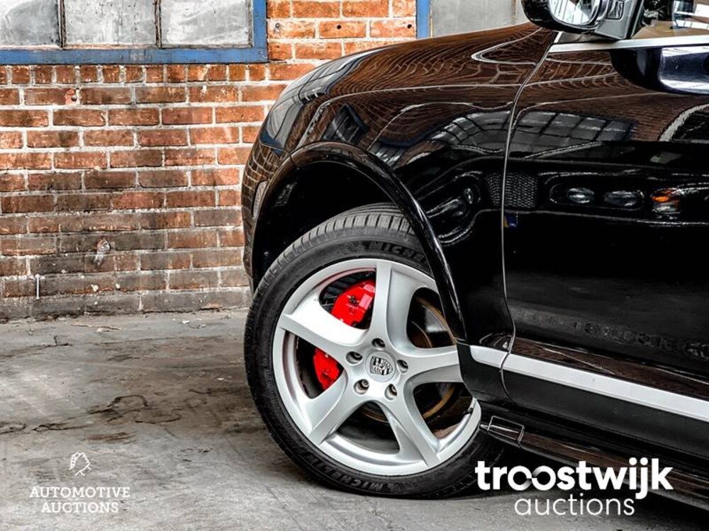 Porsche Cayenne Turbo 4.5 V8 450hp 2006 -Youngtimer-