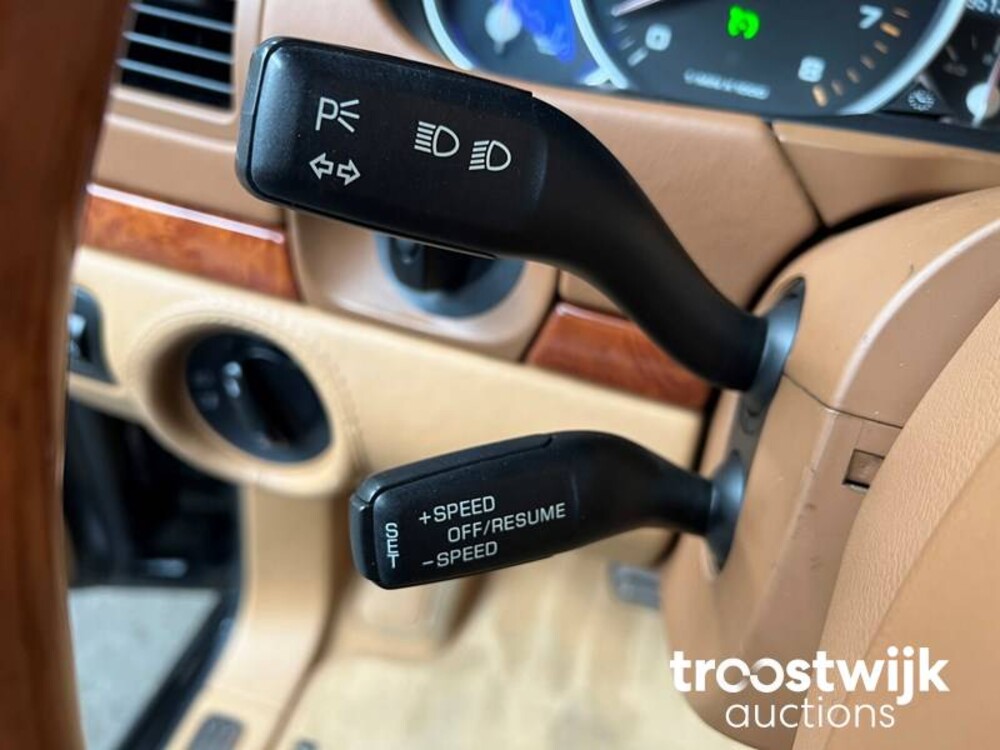 Porsche Cayenne Turbo 4.5 V8 450hp 2006 -Youngtimer-