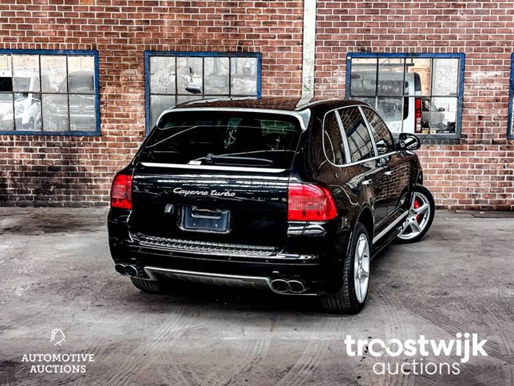 Porsche Cayenne Turbo 4.5 V8 450hp 2006 -Youngtimer-