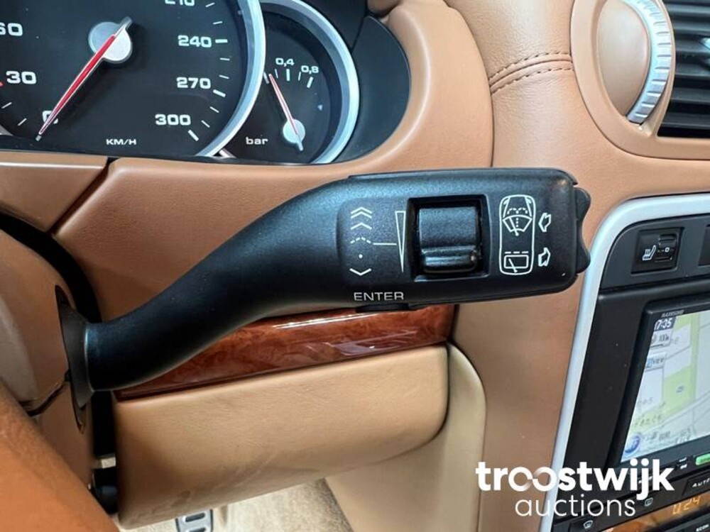 Porsche Cayenne Turbo 4.5 V8 450hp 2006 -Youngtimer-