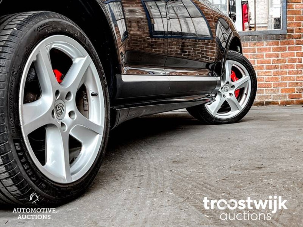 Porsche Cayenne Turbo 4.5 V8 450hp 2006 -Youngtimer-