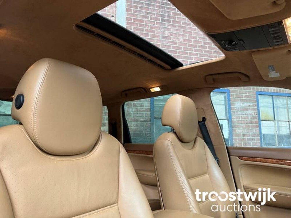 Porsche Cayenne Turbo 4.5 V8 450hp 2006 -Youngtimer-