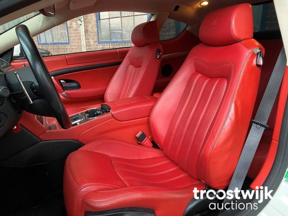 Maserati GranTurismo 4.2 V8 405pk 2008 -Youngtimer-