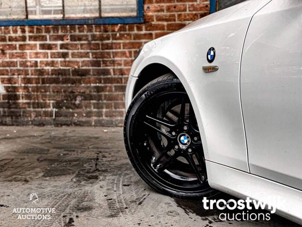 BMW 530i M-sport E60 High Executive  231hp 2005 -Youngtimer-