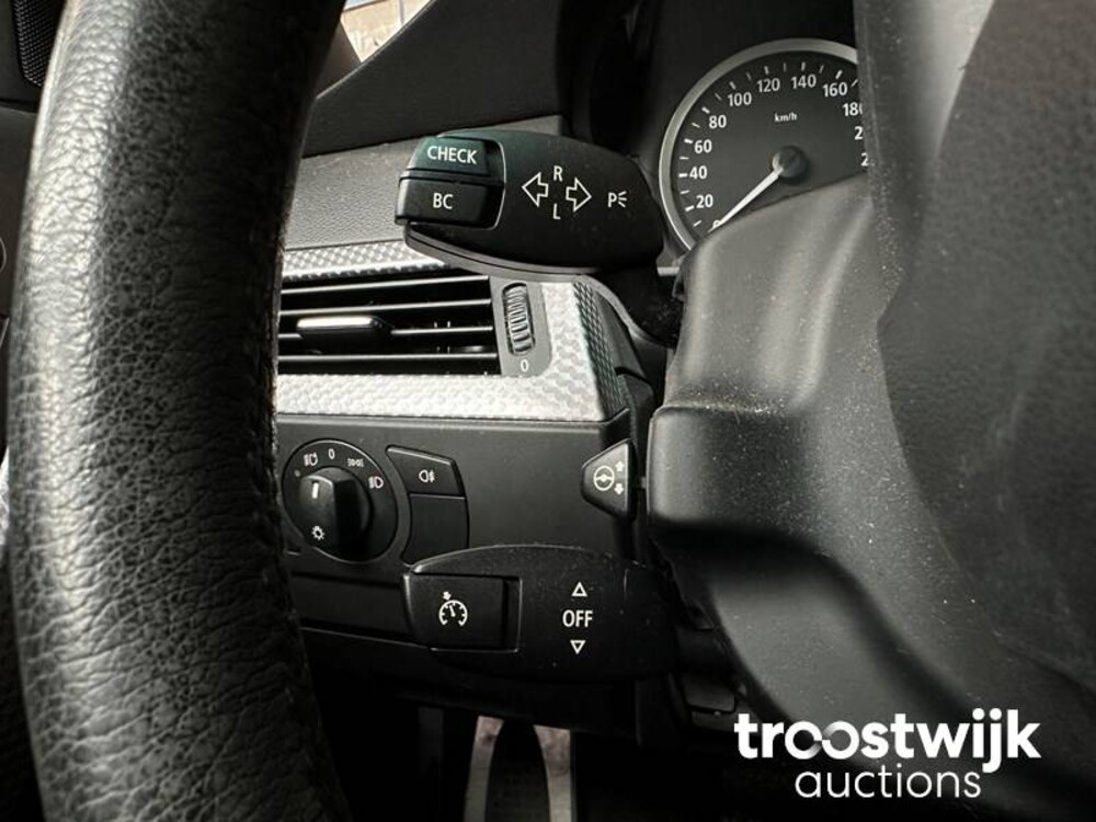 BMW 530i M-sport E60 High Executive  231hp 2005 -Youngtimer-