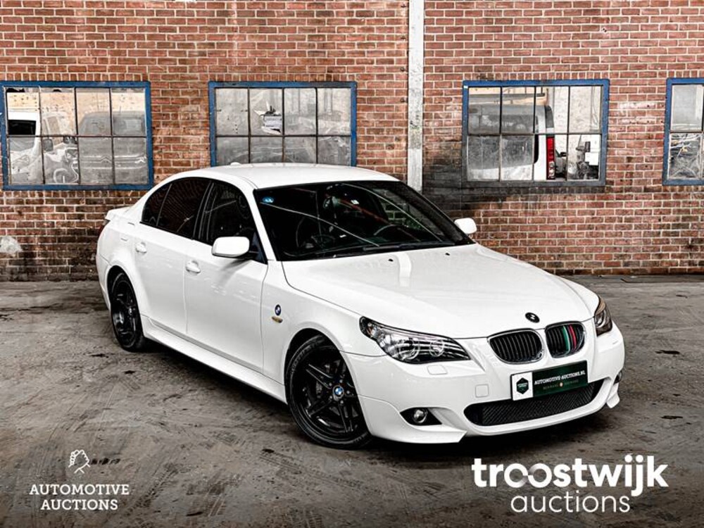 BMW 530i M-sport E60 High Executive  231hp 2005 -Youngtimer-