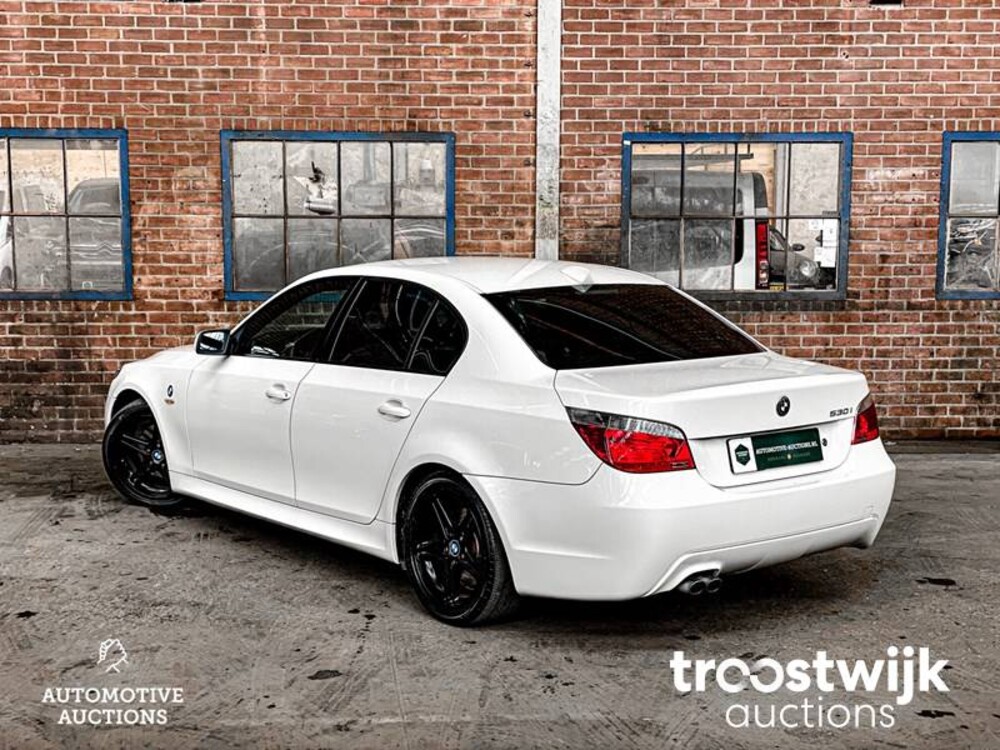 BMW 530i M-sport E60 High Executive  231hp 2005 -Youngtimer-