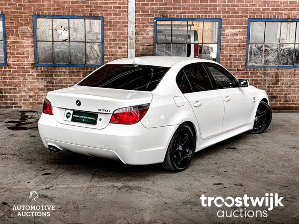 BMW 530i M-sport E60 High Executive  231hp 2005 -Youngtimer-