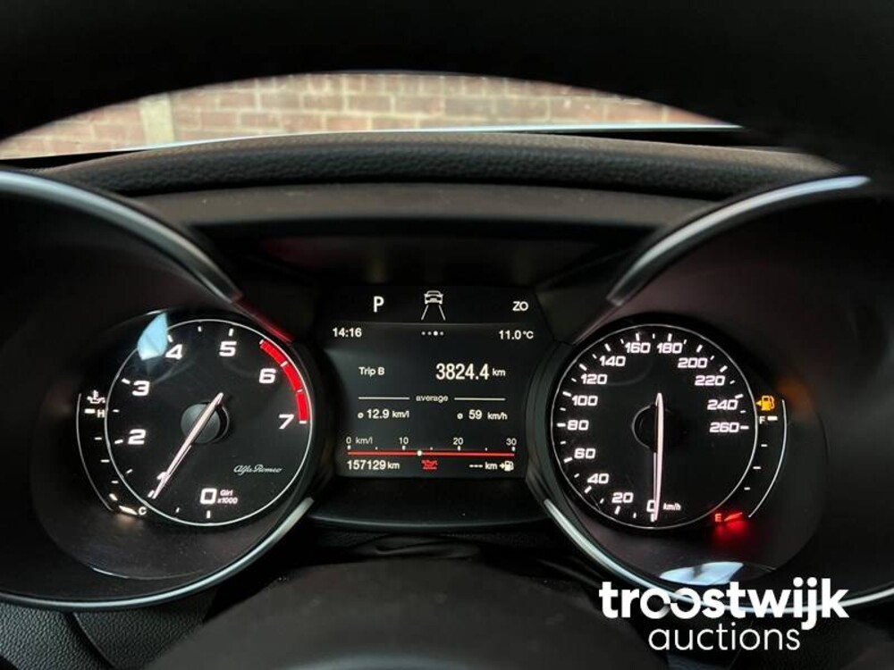 Alfa Romeo Giulia 2.0 T Super 200PS 2019 -Orig. NL-, XN-621-P