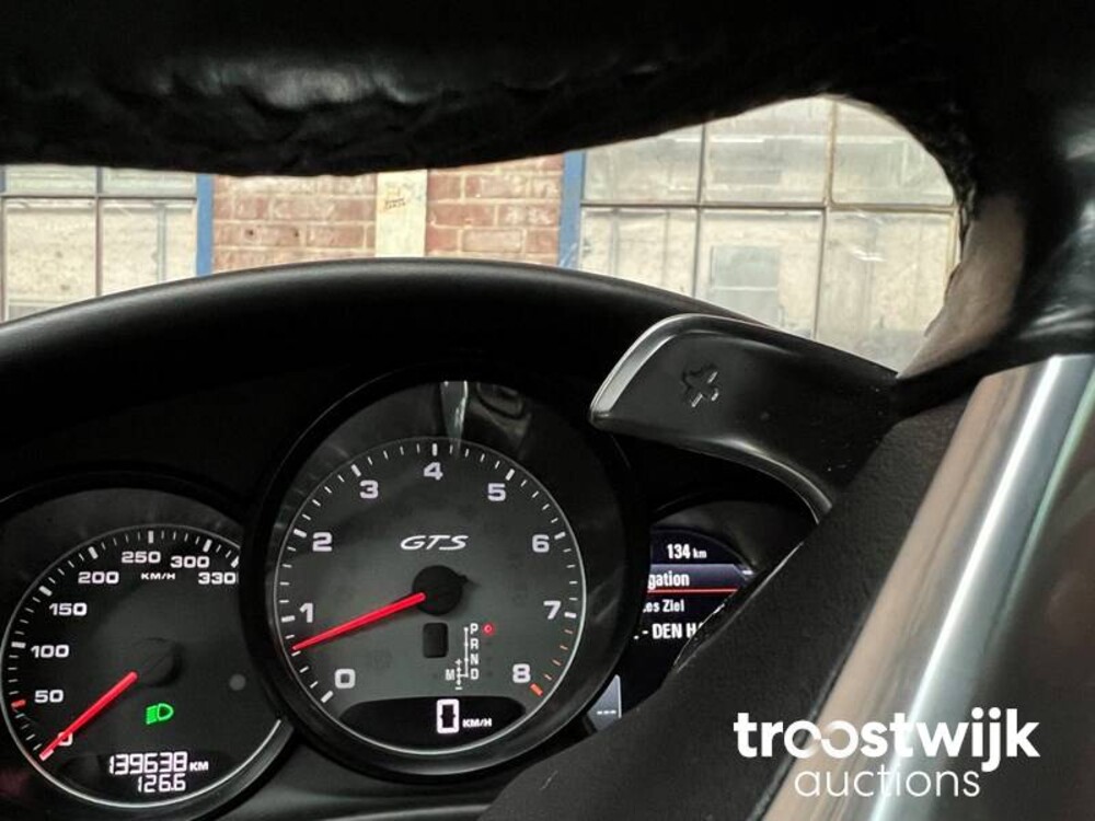 Porsche Panamera GTS 4.8 V8 430 PS 2012 SportChrono, PP-403-P