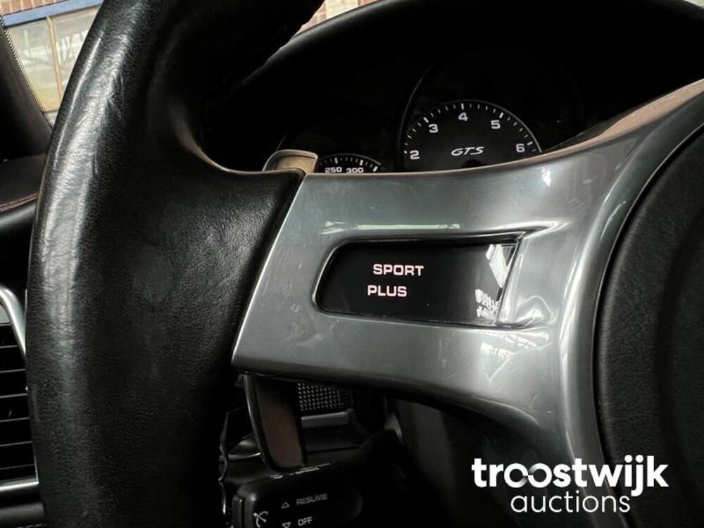 Porsche Panamera GTS 4.8 V8 430 PS 2012 SportChrono, PP-403-P