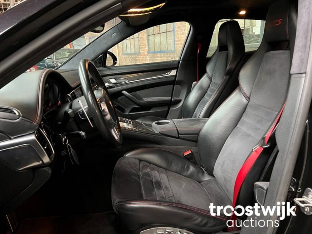 Porsche Panamera GTS 4.8 V8 430 PS 2012 SportChrono, PP-403-P