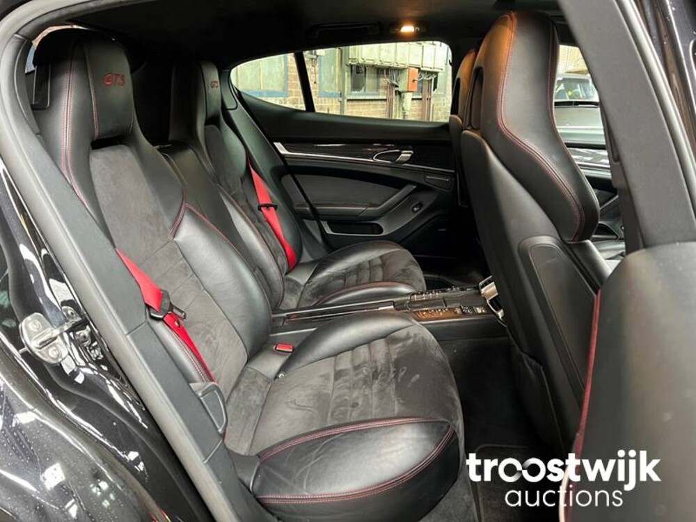 Porsche Panamera GTS 4.8 V8 430 PS 2012 SportChrono, PP-403-P