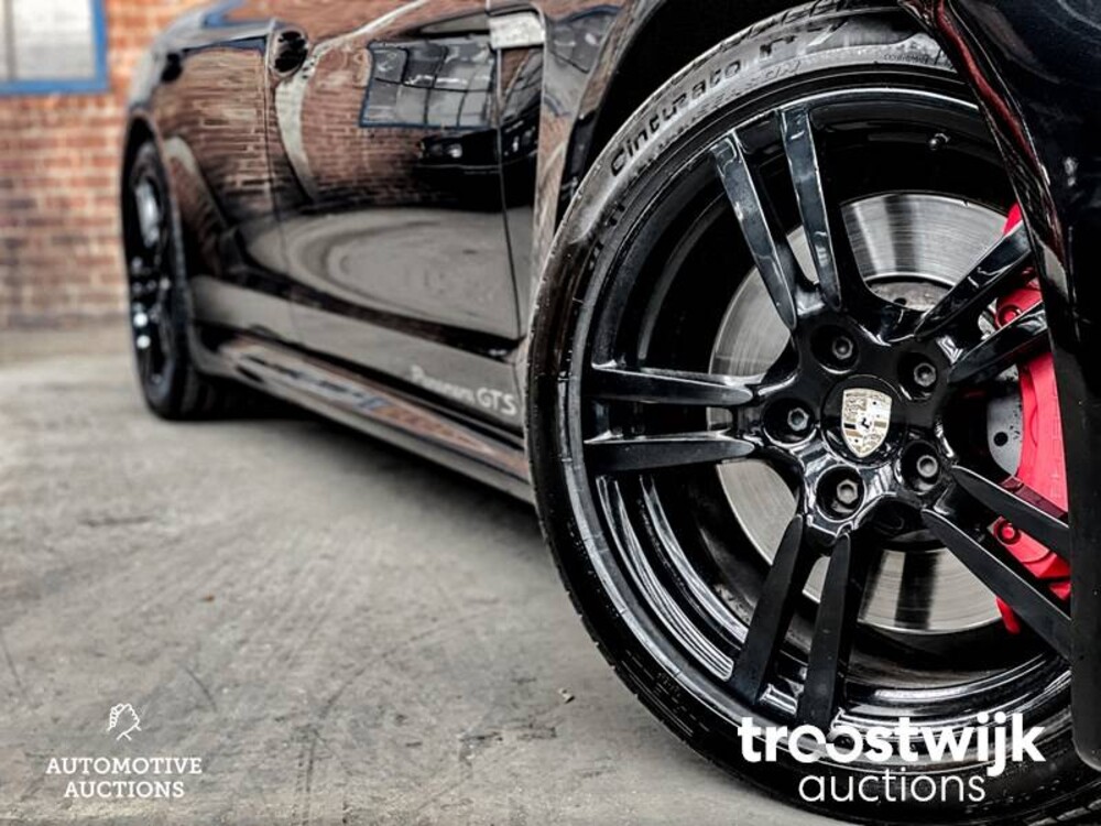 Porsche Panamera GTS 4.8 V8 430 PS 2012 SportChrono, PP-403-P