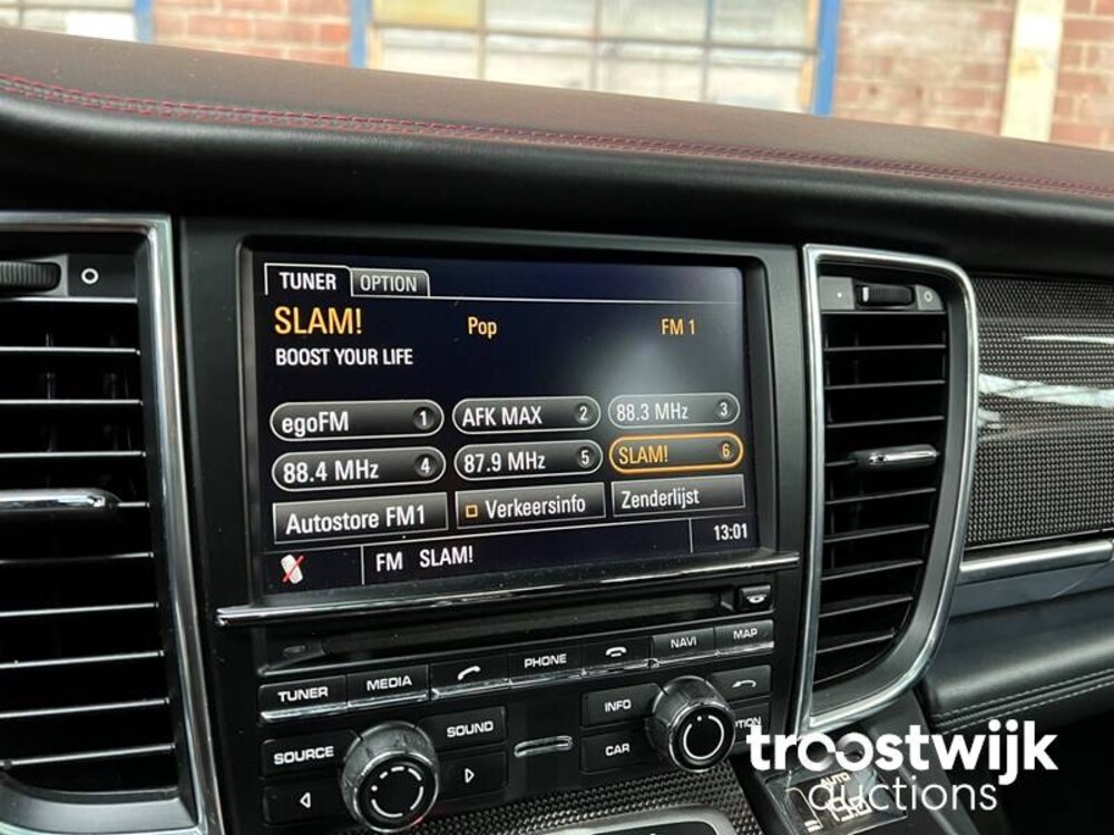 Porsche Panamera GTS 4.8 V8 430 PS 2012 SportChrono, PP-403-P