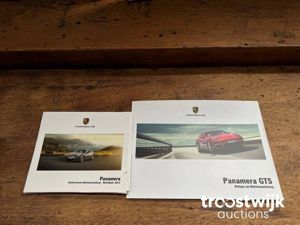 Porsche Panamera GTS 4.8 V8 430 PS 2012 SportChrono, PP-403-P