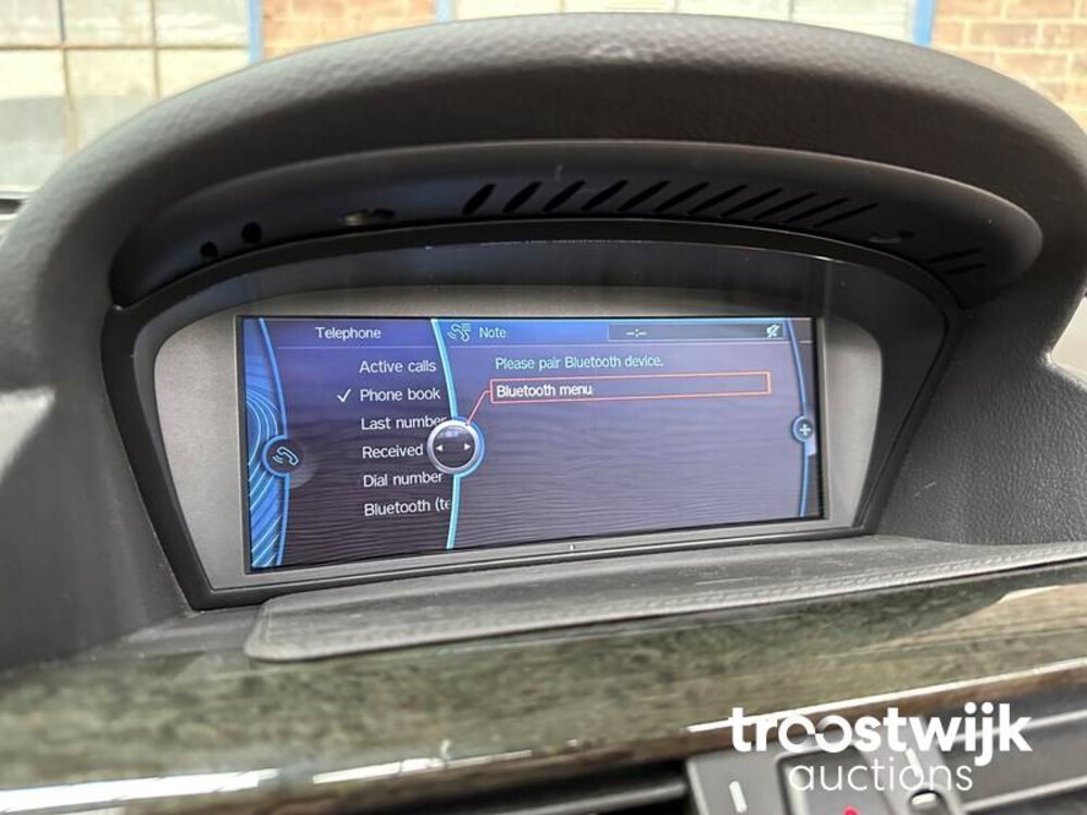 BMW 650i Cabriolet E64 4.8  367hp 2009