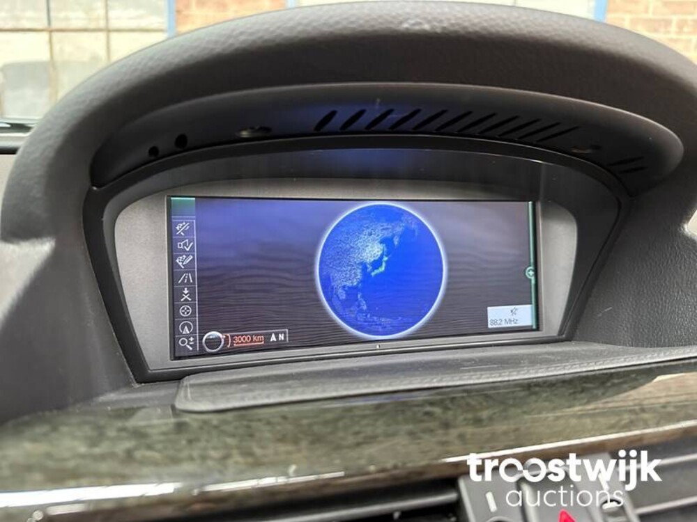 BMW 650i Cabriolet E64 4.8  367hp 2009