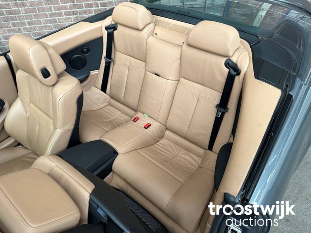 BMW 650i Cabriolet E64 4.8  367hp 2009
