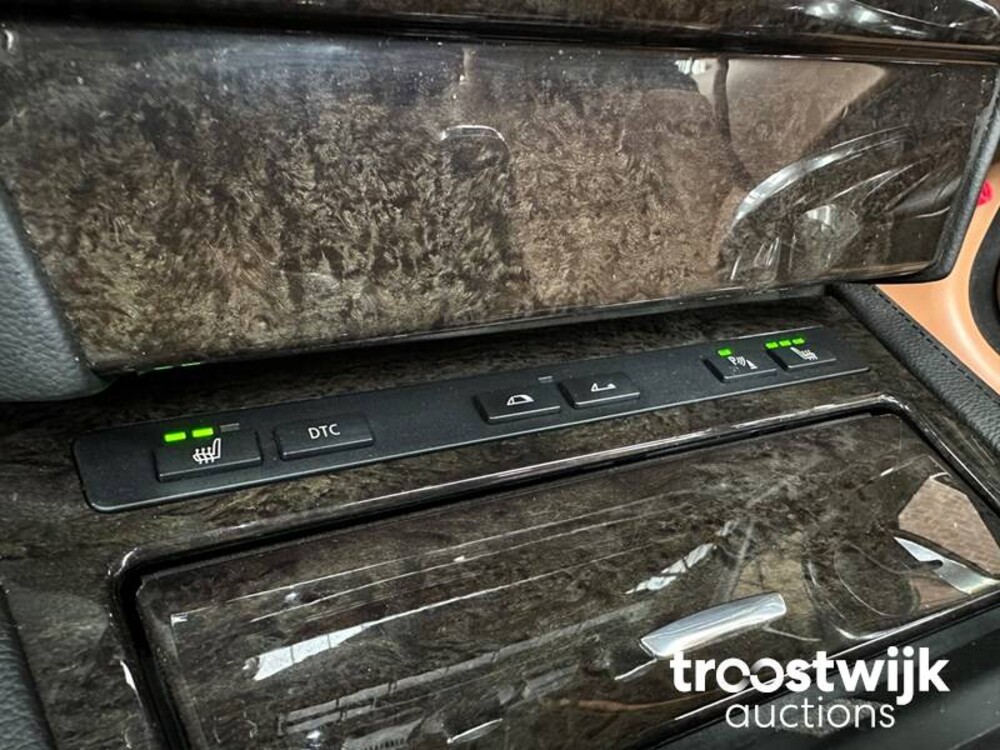 BMW 650i Cabriolet E64 4.8  367hp 2009