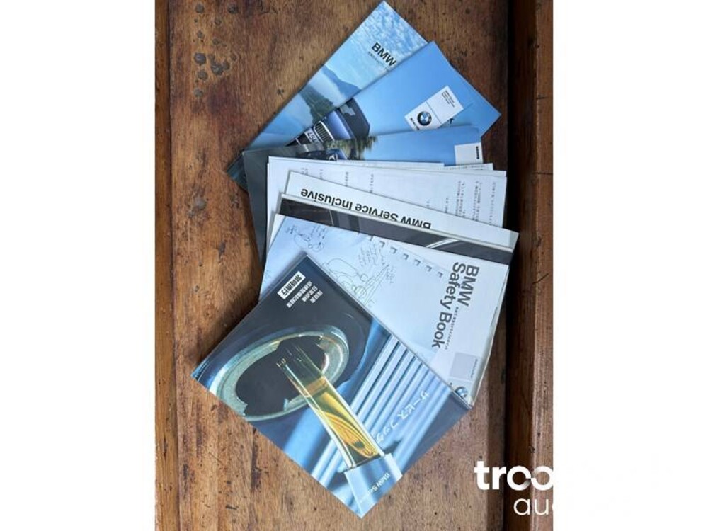 BMW 650i Cabriolet E64 4.8  367hp 2009