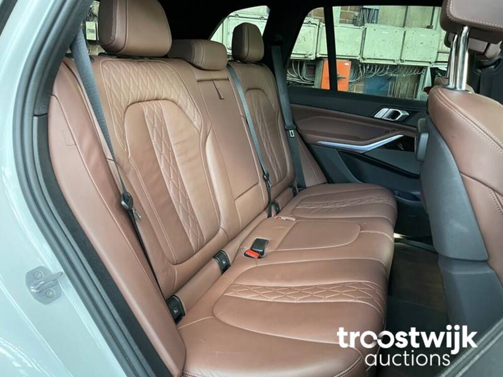 BMW X5 M50d xDrive 3.0 V6 NEW MODEL 400hp 2019