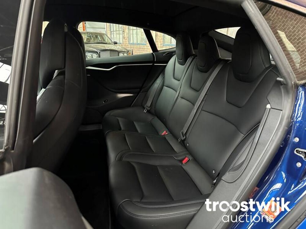 Tesla Model S 75D Base 333PS 2018 -Orig. NL-, RZ-795-K
