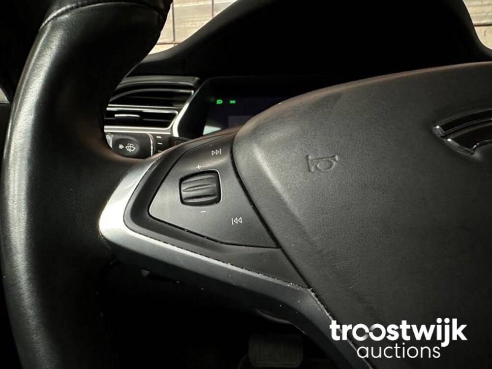Tesla Model S 75D Base 333PS 2018 -Orig. NL-, RZ-795-K