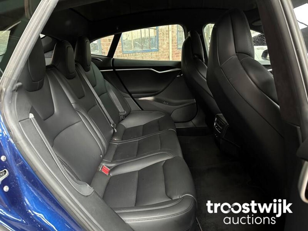 Tesla Model S 75D Base 333PS 2018 -Orig. NL-, RZ-795-K