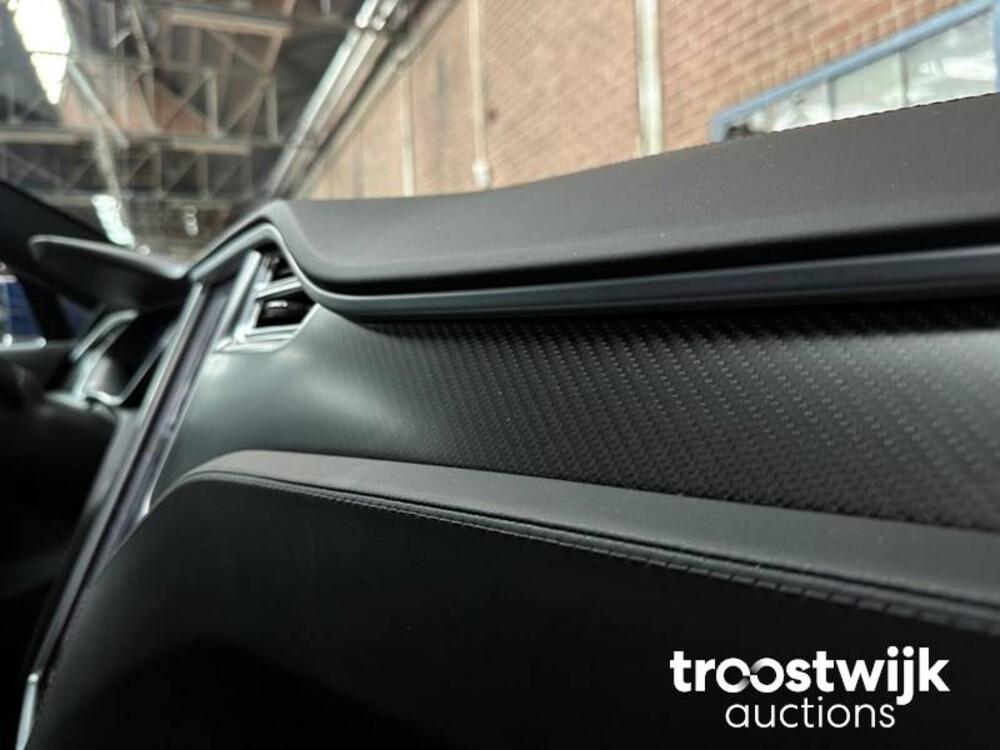 Tesla Model S 75D Base 333PS 2018 -Orig. NL-, RZ-795-K