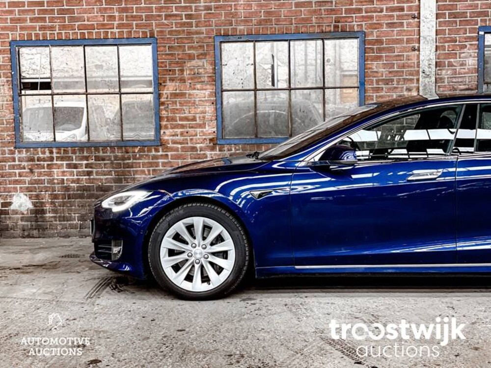 Tesla Model S 75D Base 333PS 2018 -Orig. NL-, RZ-795-K
