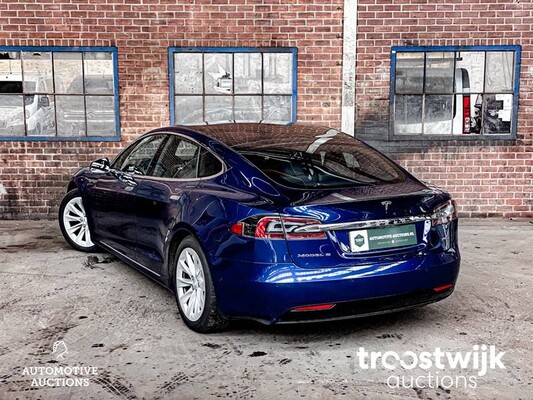 Tesla Model S 75D Base 333hp 2018 -Orig. NL-, RZ-795-K