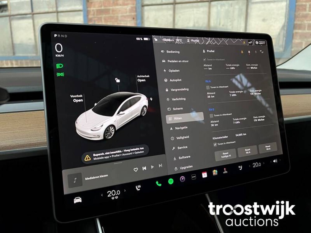 Tesla Model 3 Plus Standard RWD 238PS 2020, L-477-KG