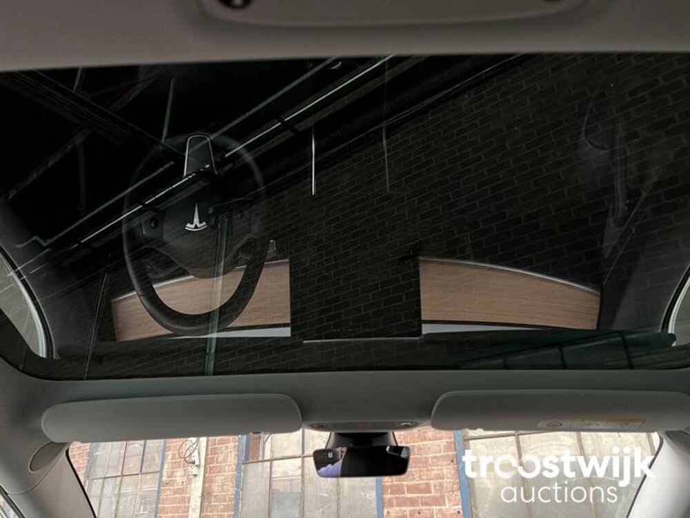 Tesla Model 3 Plus Standard RWD 238PS 2020, L-477-KG