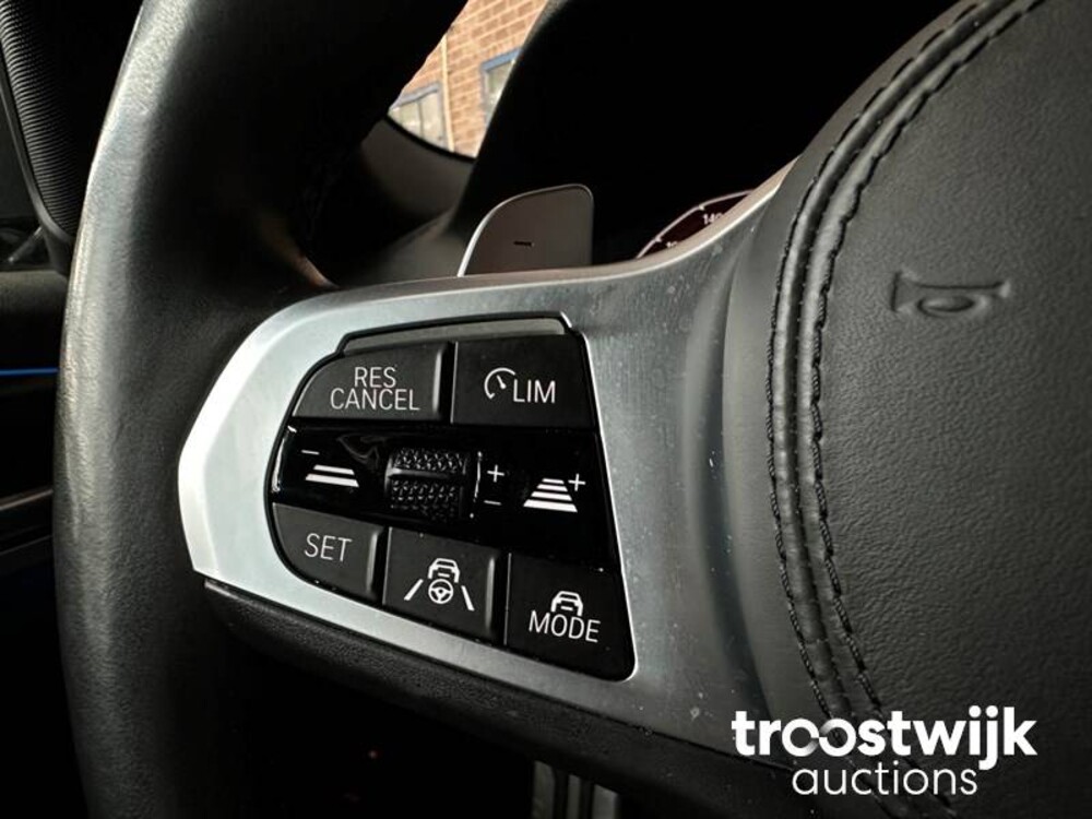 BMW 520e M-Sport Business Edition Plus 204PS 2022 -Orig. NL-, N-654-UK Herstellergarantie