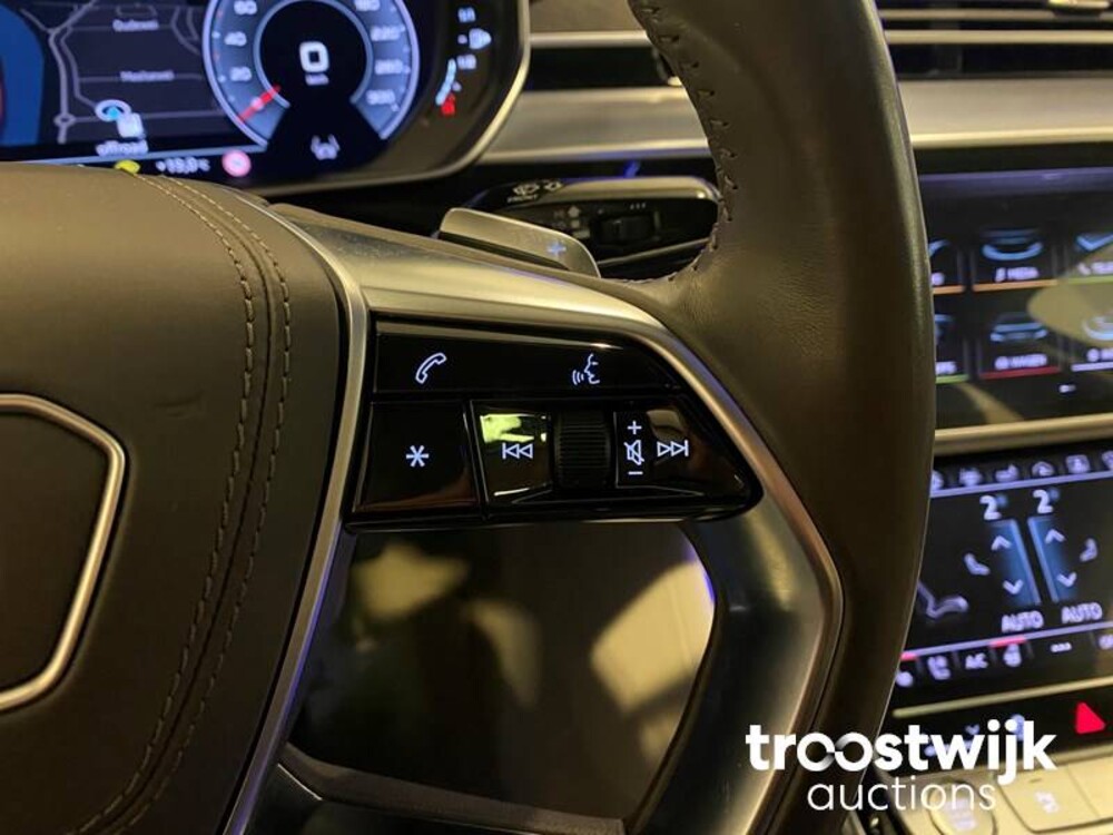 Audi A8 55 TFSI Quattro Lang Pro Line Plus 340pk 2017, S-218-TH