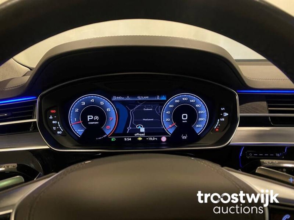 Audi A8 55 TFSI Quattro Lang Pro Line Plus 340pk 2017, S-218-TH