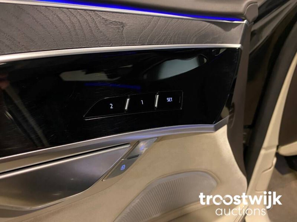 Audi A8 55 TFSI Quattro Lang Pro Line Plus 340pk 2017, S-218-TH