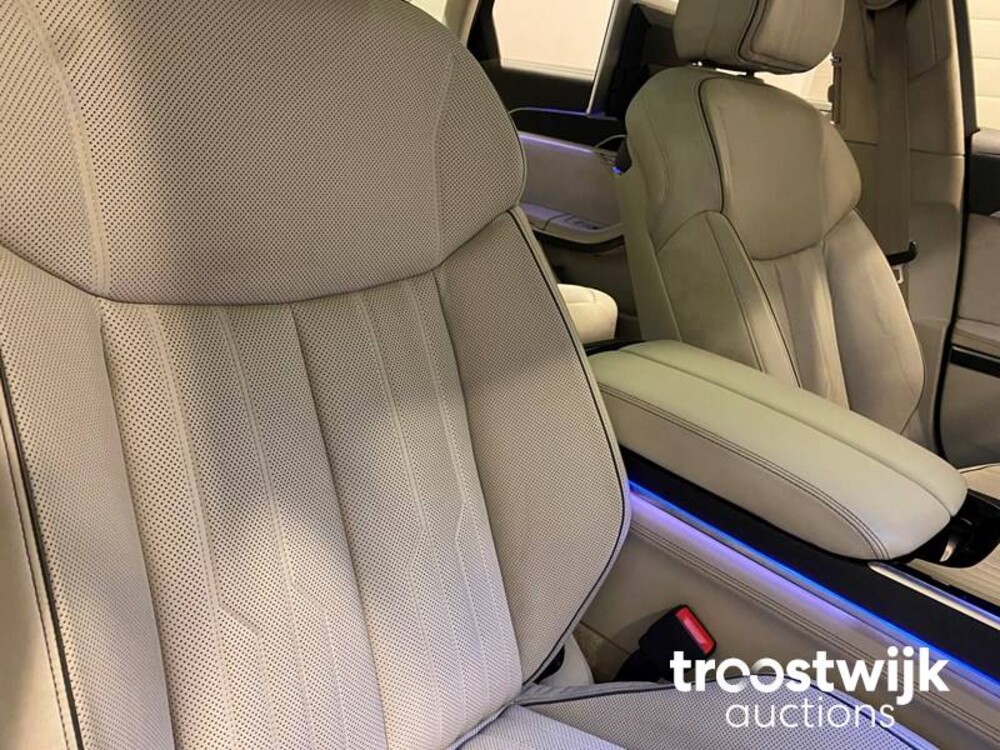 Audi A8 55 TFSI Quattro Lang Pro Line Plus 340pk 2017, S-218-TH