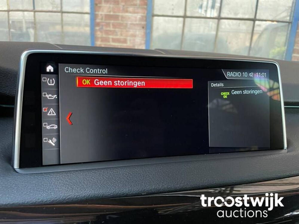 BMW X5 xDrive50i Gepantserd Af-fabriek 450pk 2017