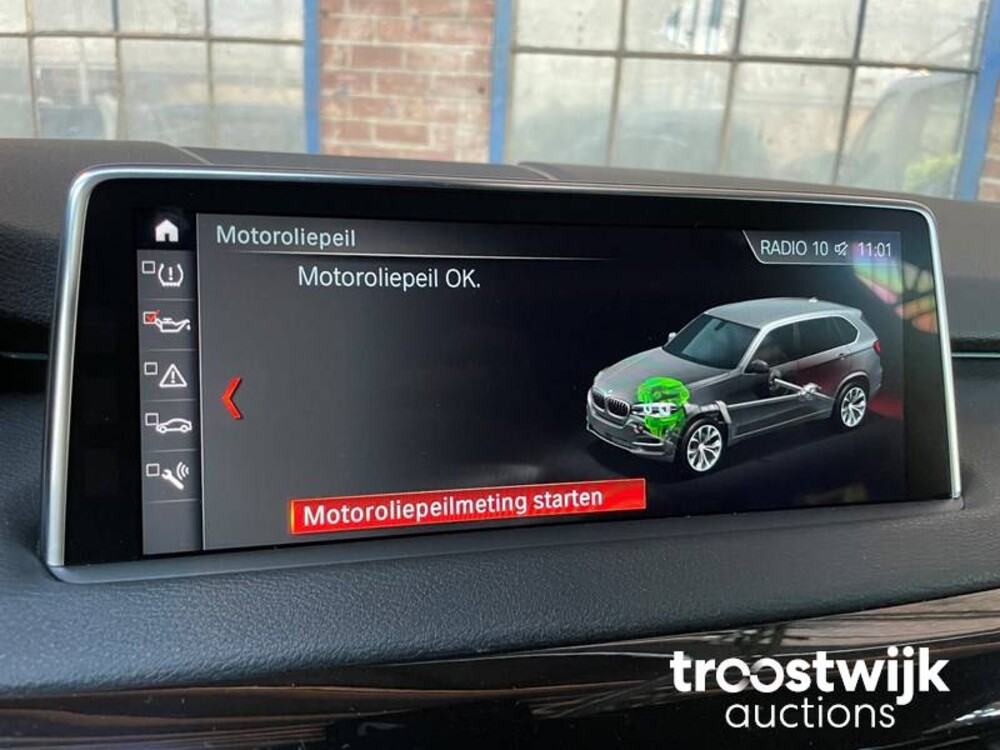 BMW X5 xDrive50i Gepantserd Af-fabriek 450pk 2017