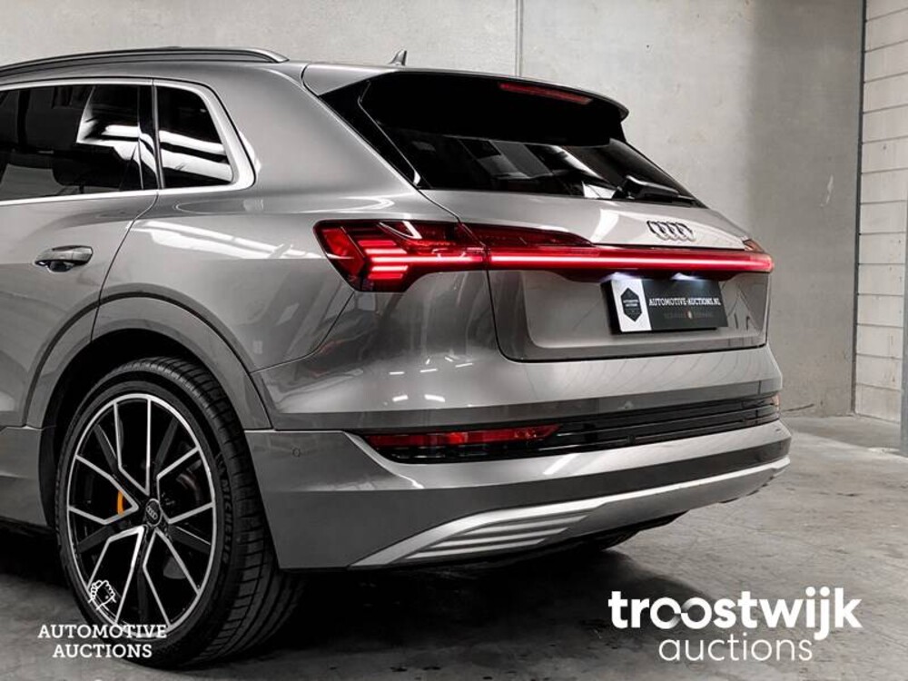 Audi e-tron 55 Sport Quattro Advanced 95 kWh 408pk 2018 -Orig. NL-, XH-703-D
