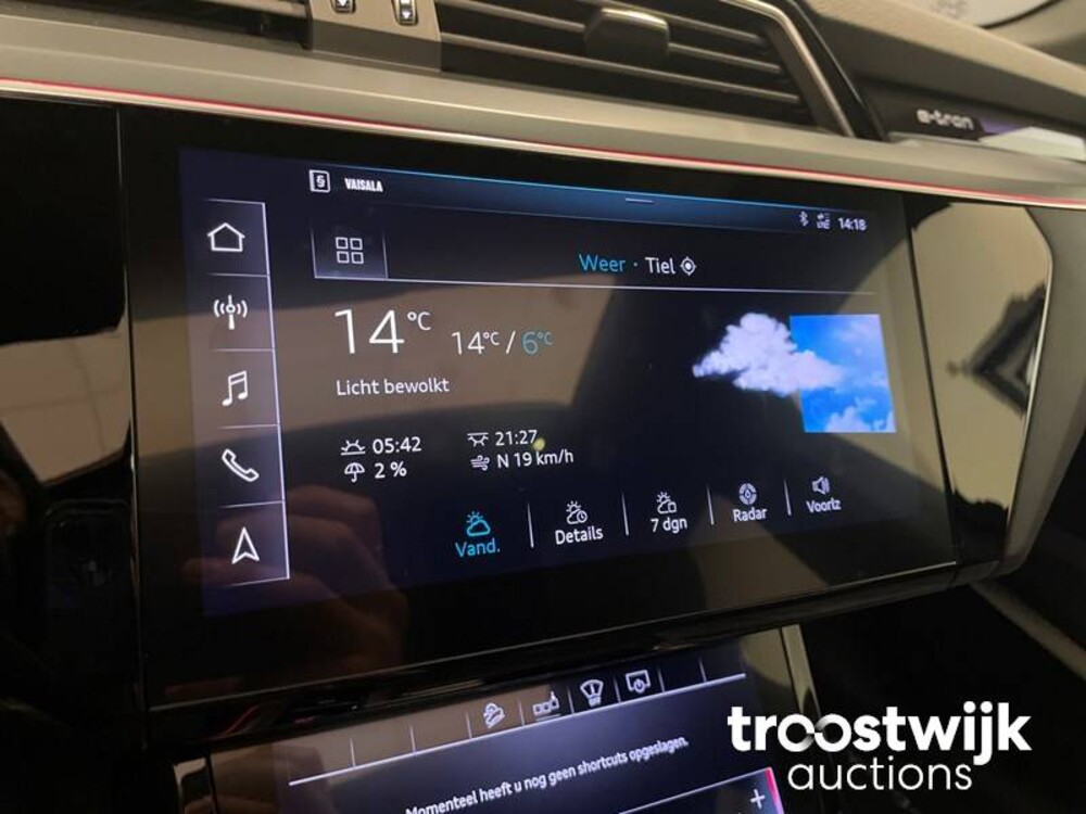 Audi e-tron 55 Sport Quattro Advanced 95 kWh 408pk 2018 -Orig. NL-, XH-703-D